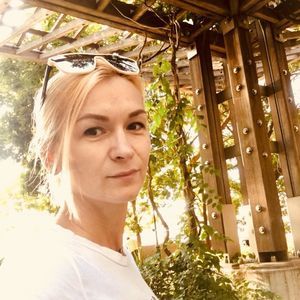 Meet your Posher, Alla